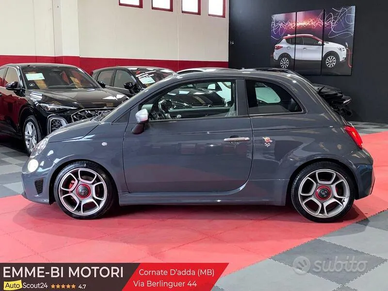 Abarth 595 2021 photo 2