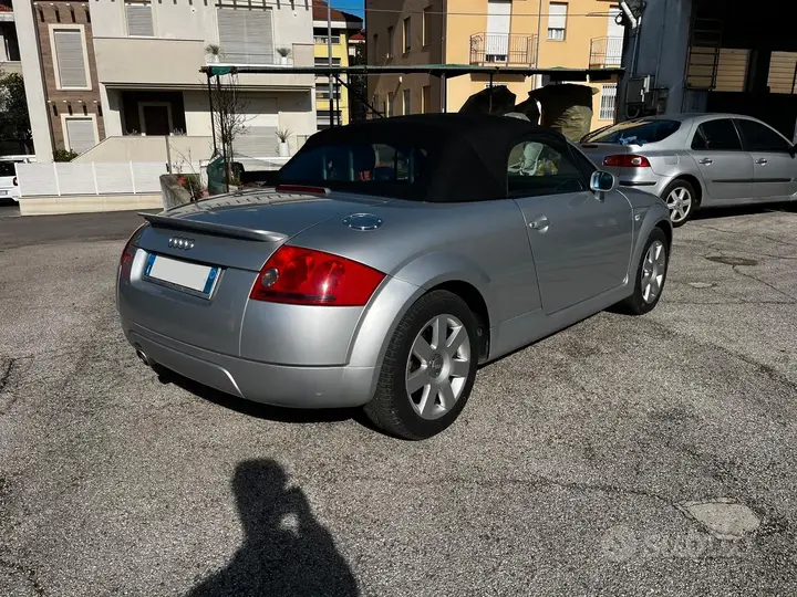 Audi Tt Roadster 2004 photo 4