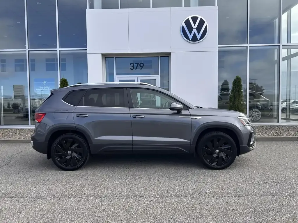 Volkswagen Taos 2023 photo 2
