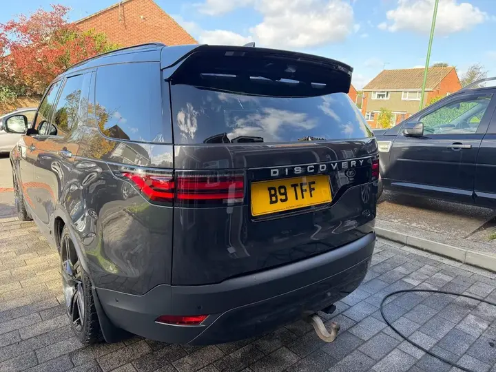 Land Rover Discovery 2021 photo 5