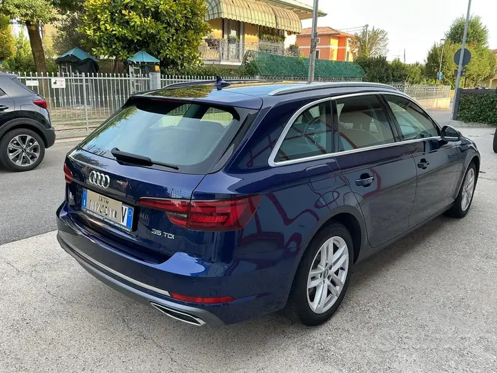 Audi A4 Avant 2019 photo 4