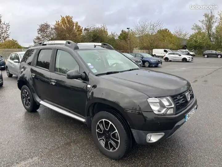 Dacia Duster 2017 photo 2