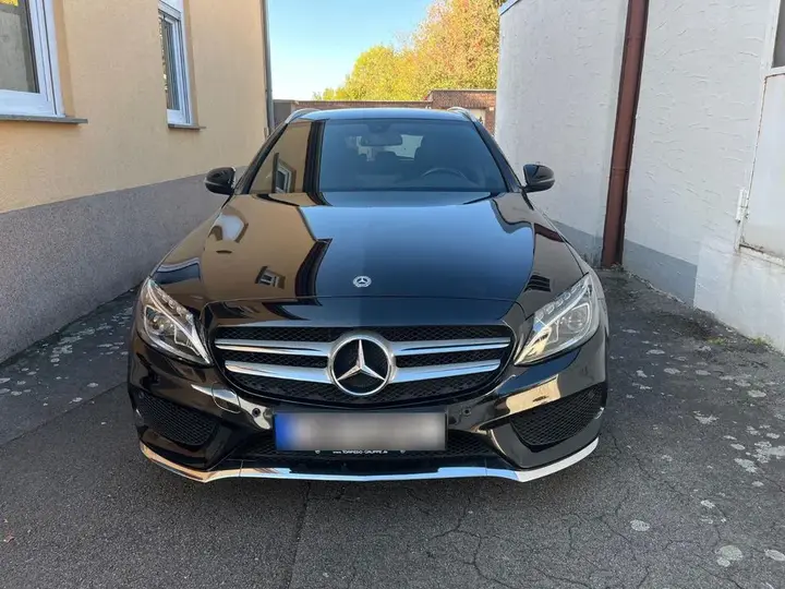 Mercedes-Benz C180