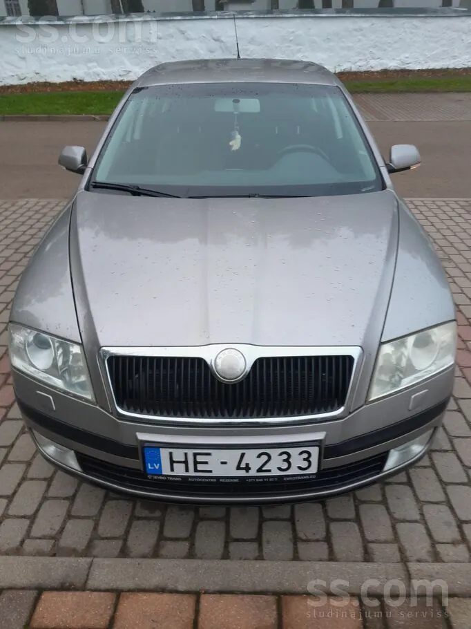 Skoda Octavia 2008 photo 2