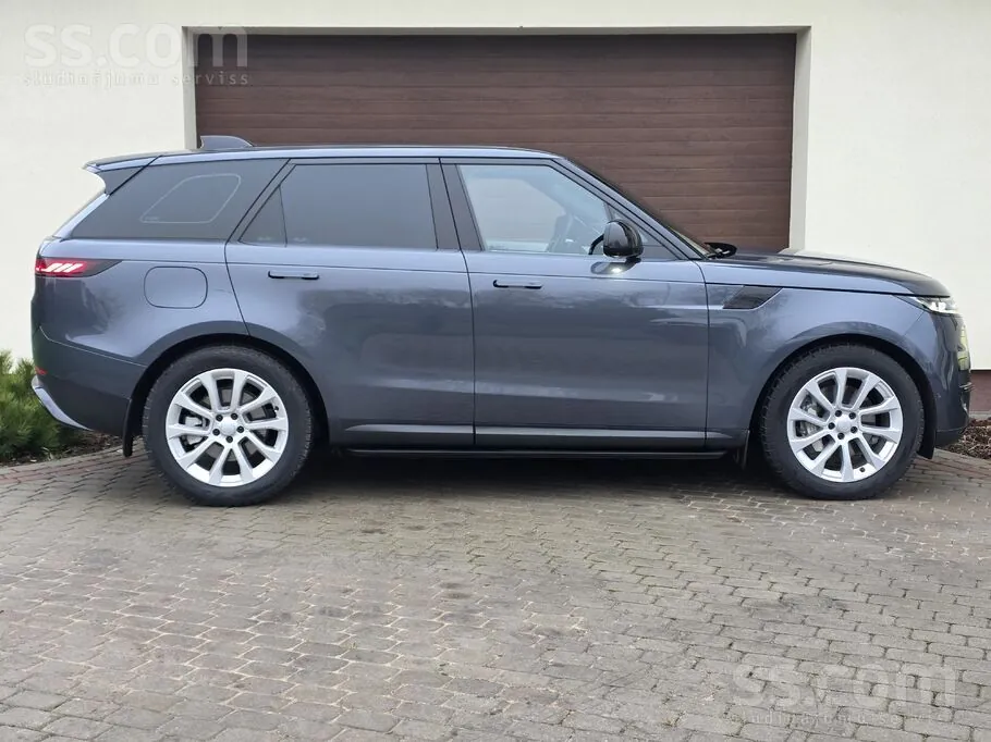Land Rover Range Rover Sport 2025 photo 5