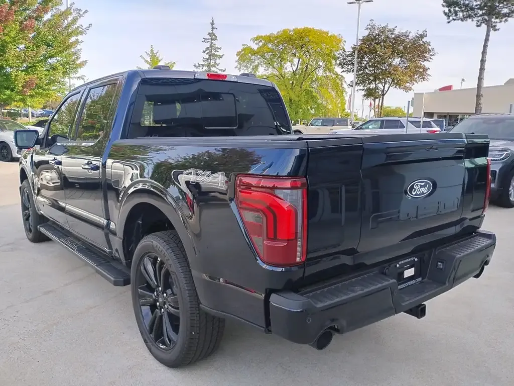 Ford F-150 Lariat 2026 photo 3