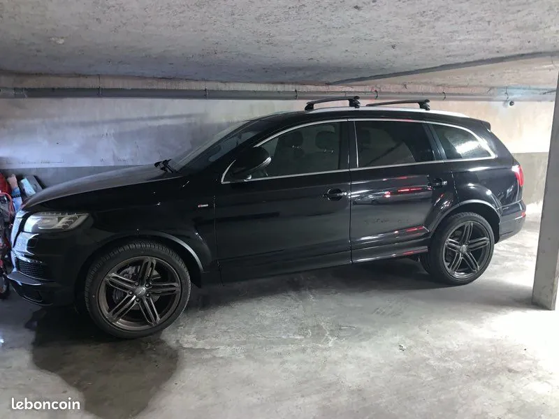 Audi Q7 2014 photo 2
