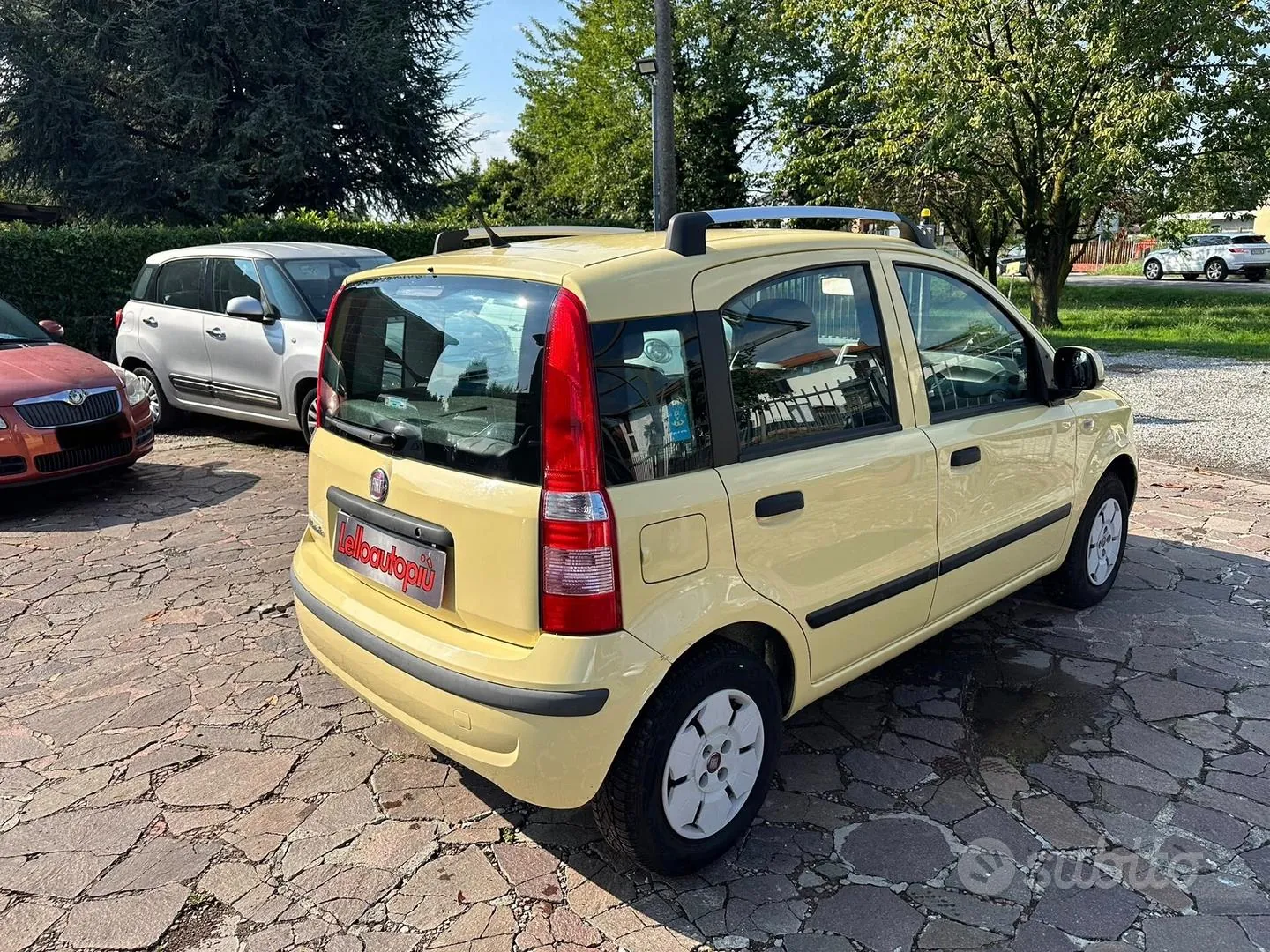 Fiat Panda 2010 photo 2