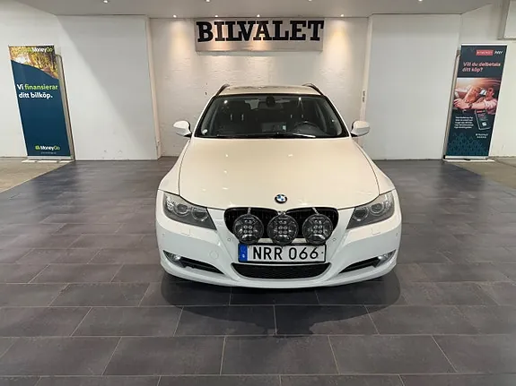 BMW 320D 2012 photo 3