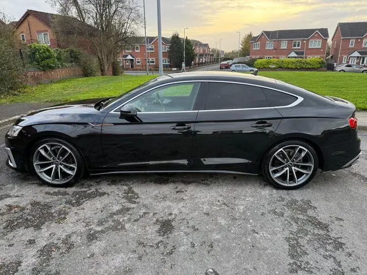 Audi A5 2021 photo 3