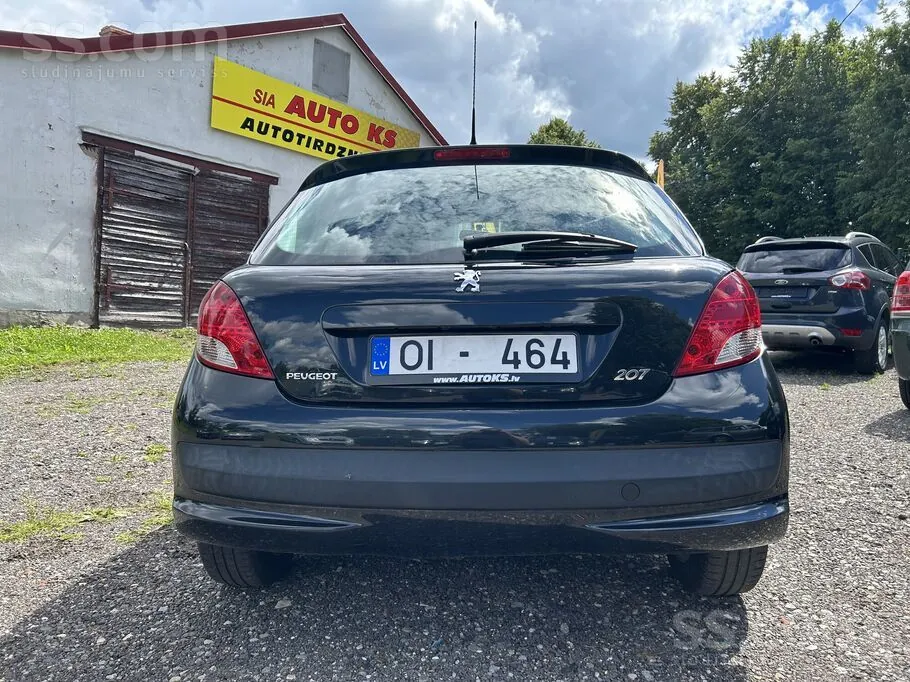 Peugeot 207 2010 photo 5
