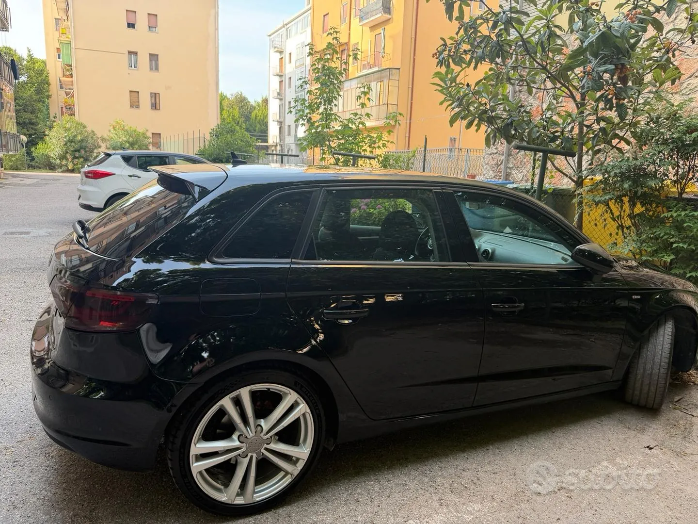 Audi A3 2014 photo 2