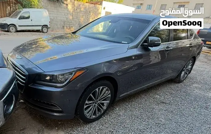 Hyundai Genesis 2016 photo 2