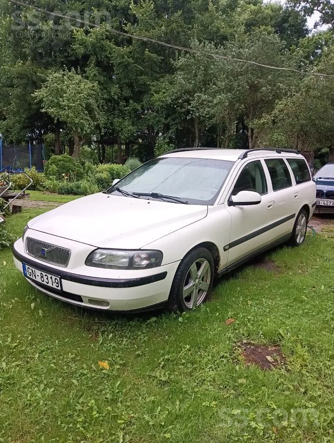 Volvo V70