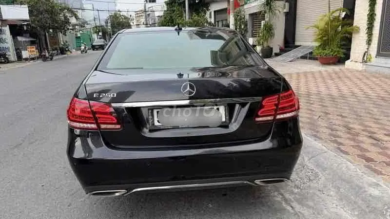 Mercedes-Benz E-Class 2014 photo 5