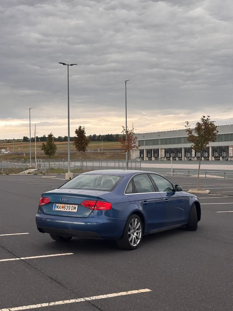 Audi A4 2008 photo 3