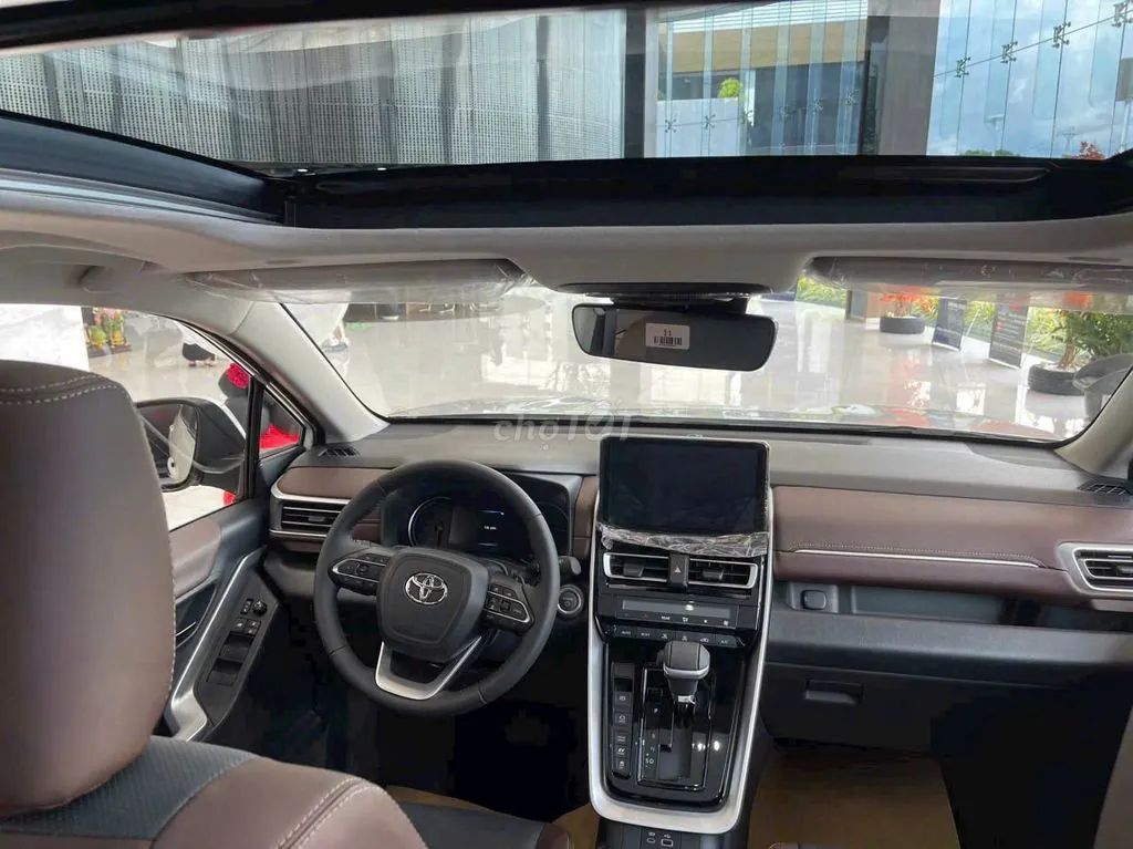 Toyota Innova Cross 2025 photo 3
