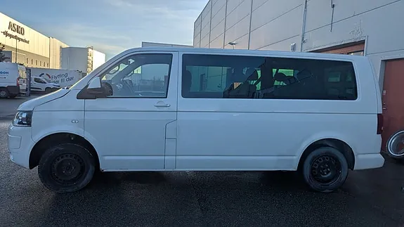 Volkswagen Caravelle 2010 photo 3
