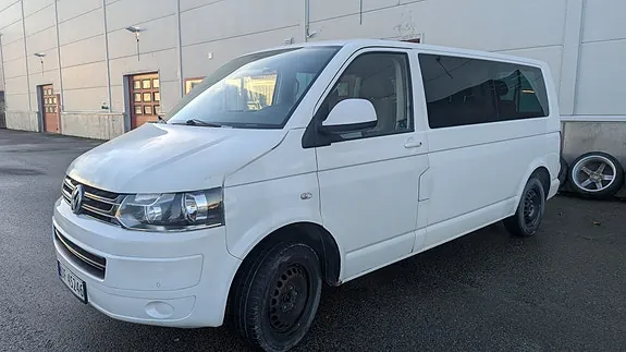 Volkswagen Caravelle 2010 photo 2