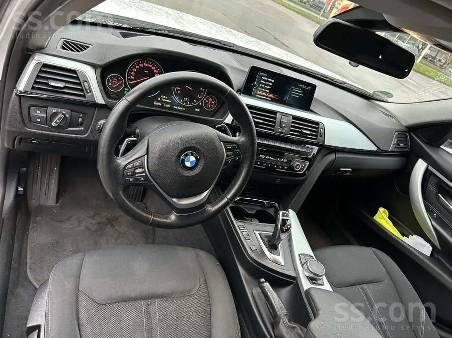 BMW 320 2017 photo 5