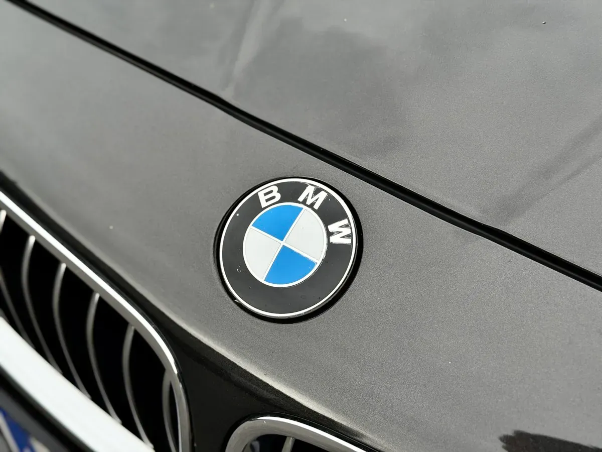 BMW 5 Series 2015 photo 3