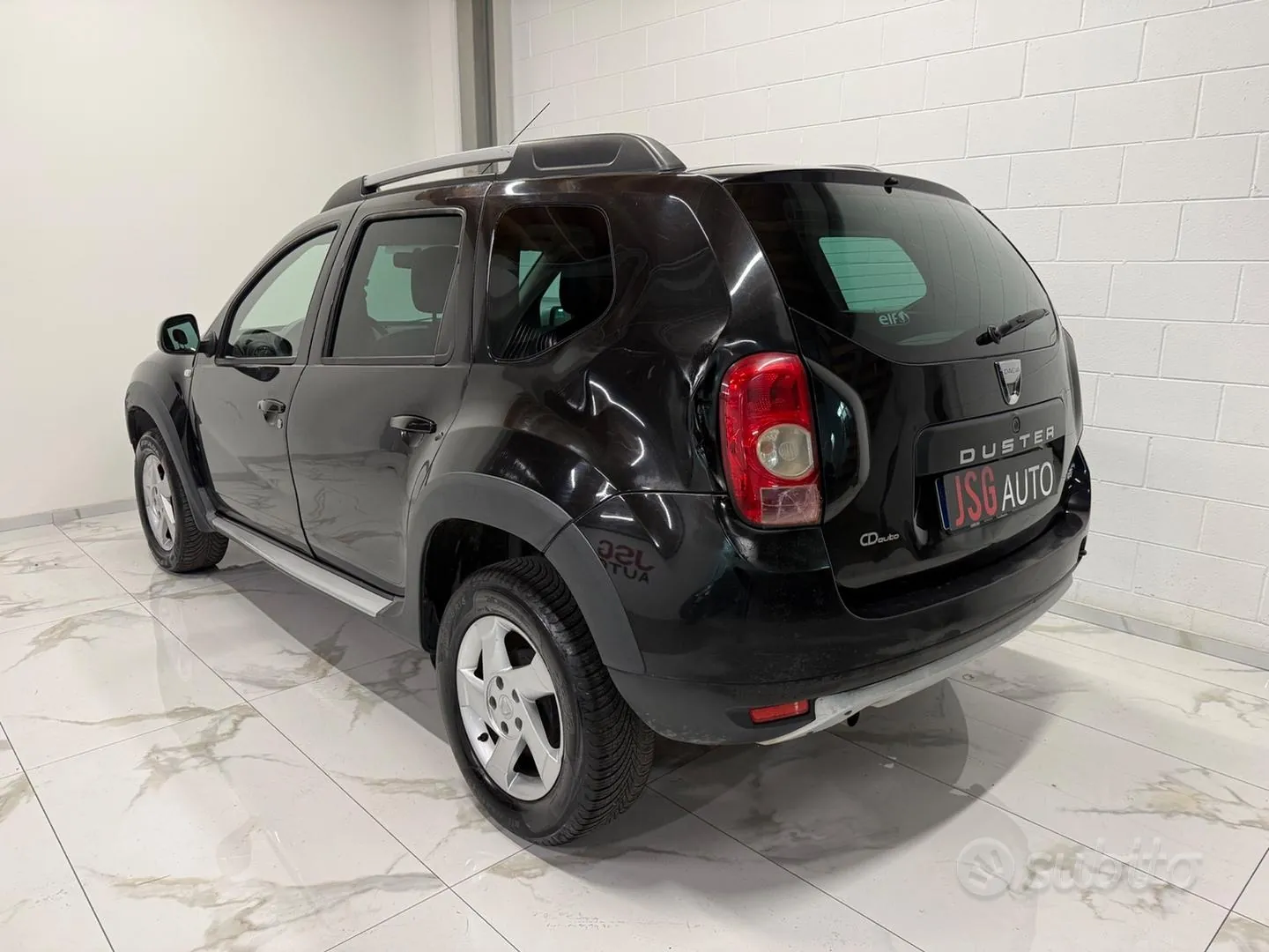 Dacia Duster 2011 photo 4
