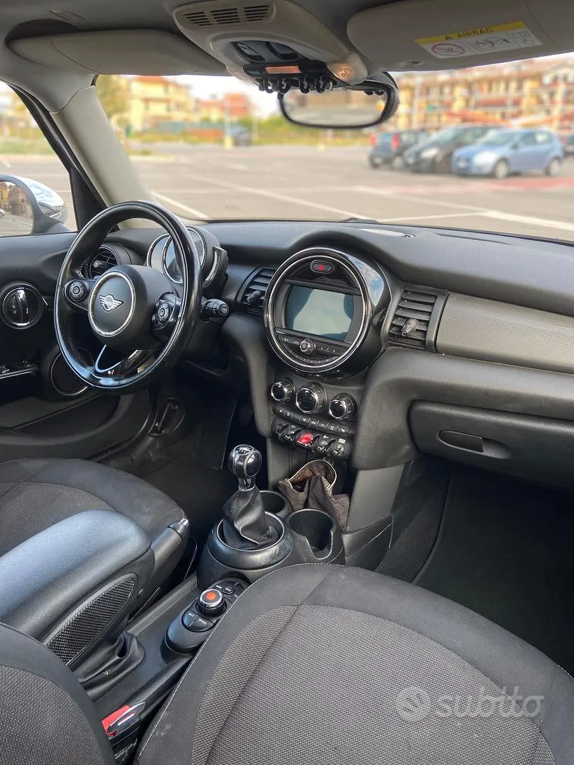 Mini Cooper 2019 photo 4