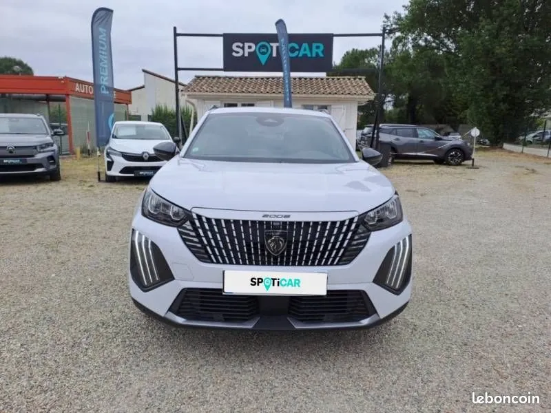Peugeot 2008 2025 photo 2