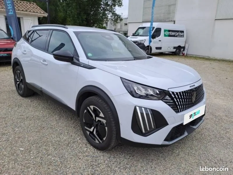 Peugeot 2008 2025 photo 3