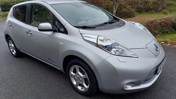 Nissan Leaf 2012 photo 3