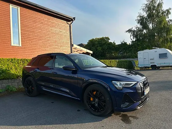 Audi E-Tron 2022 photo 3