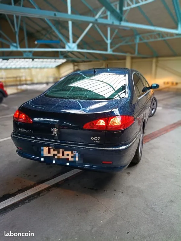 Peugeot 607 2005 photo 2