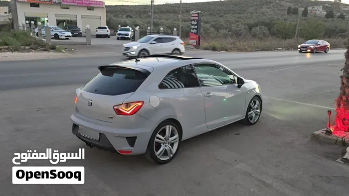 Seat Ibiza 2015 photo 4
