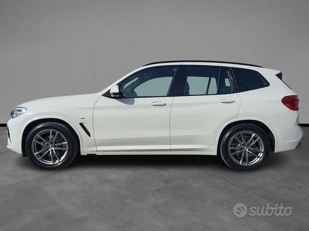 BMW X3 2019 photo 2