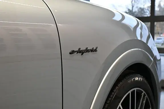 Porsche Cayenne 2026 photo 4