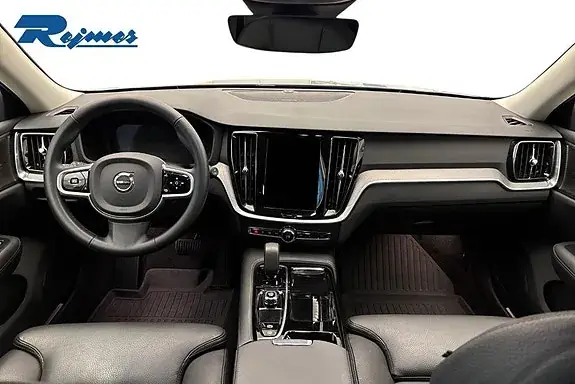 Volvo V60 2025 photo 2