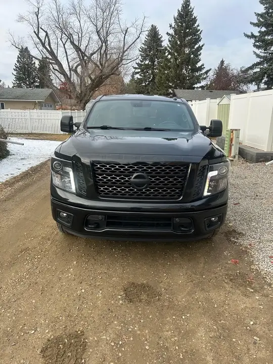 Nissan Titan 2019 photo 2