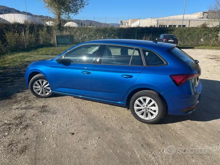 Skoda Scala 2025 photo 2