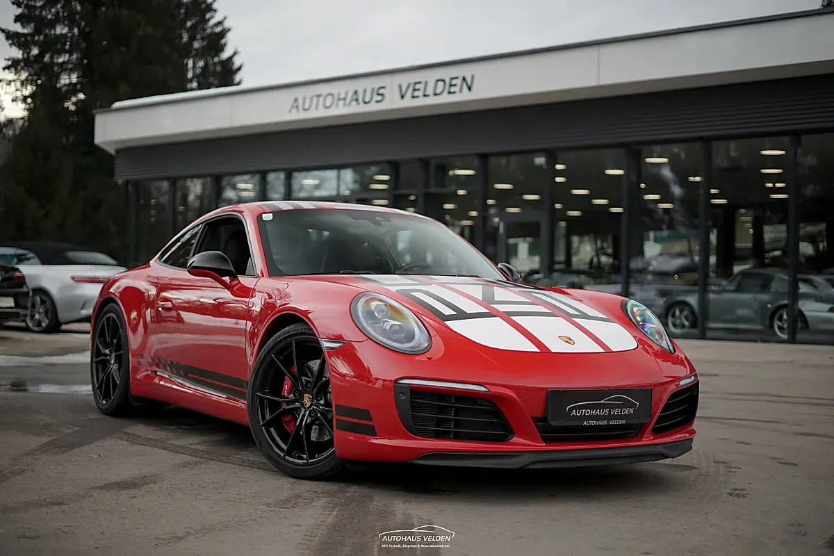 Porsche 911 2017 photo 2