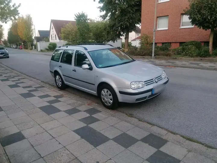 Volkswagen Golf Variant