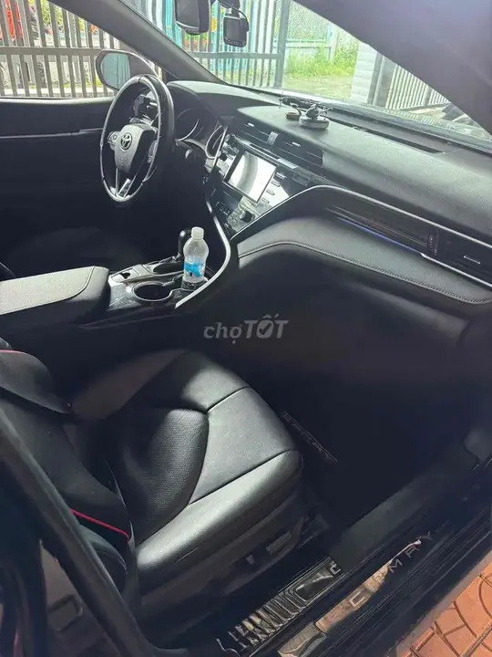 Toyota Camry 2020 photo 5