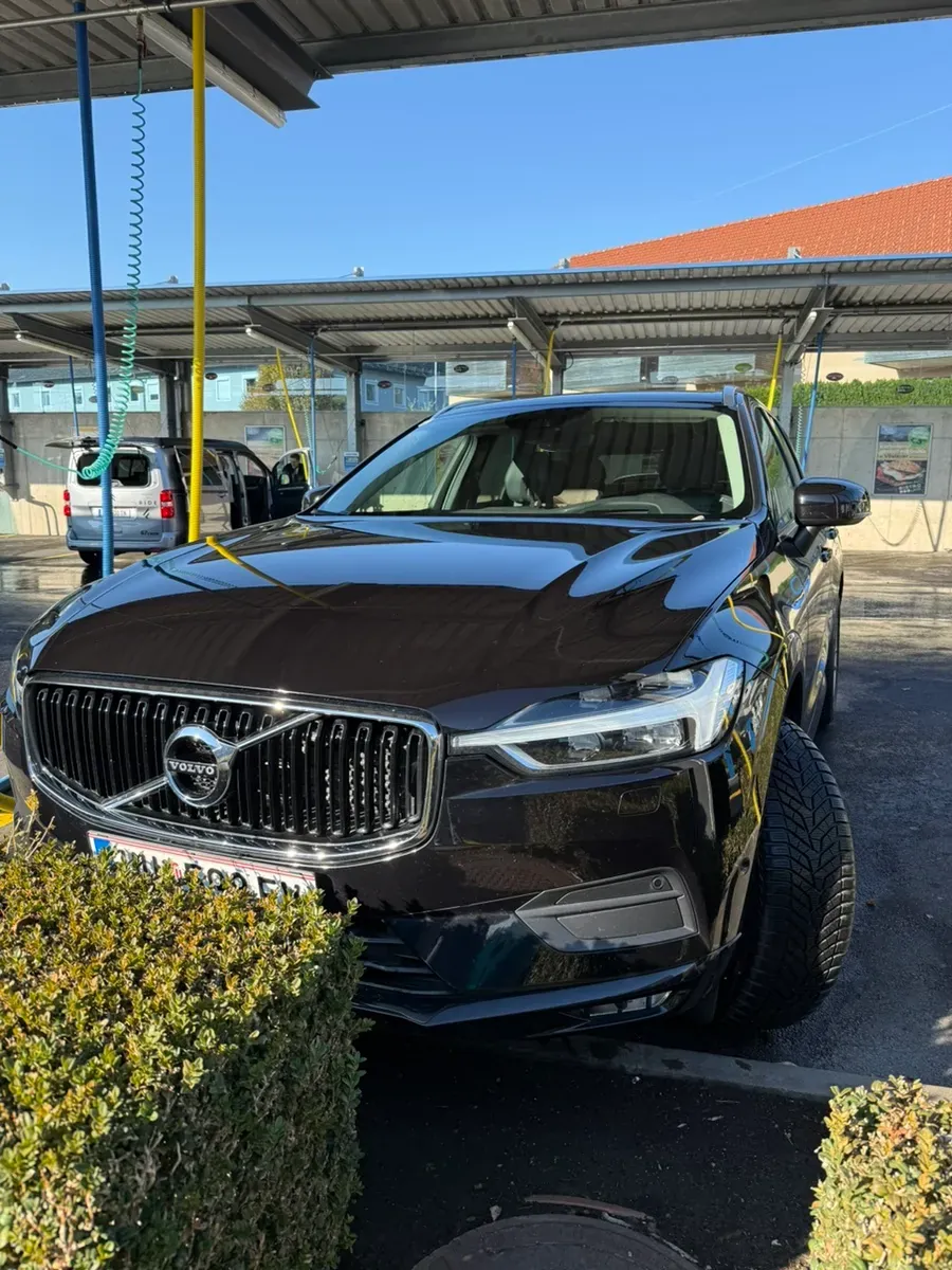 Volvo Xc60 2018 photo 2