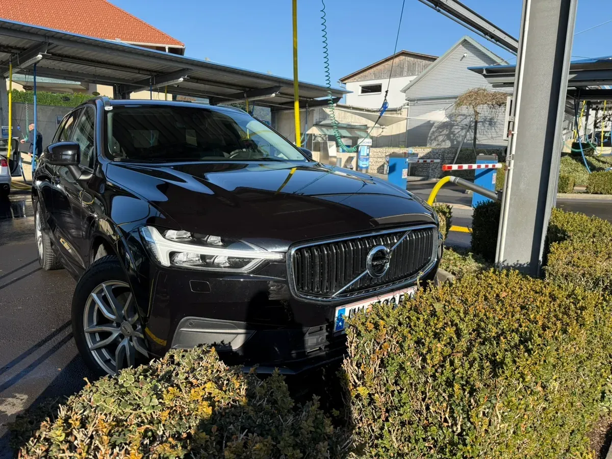 Volvo Xc60 2018 photo 3