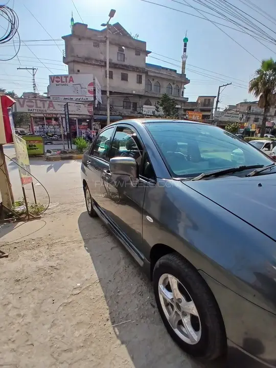 Suzuki Liana
