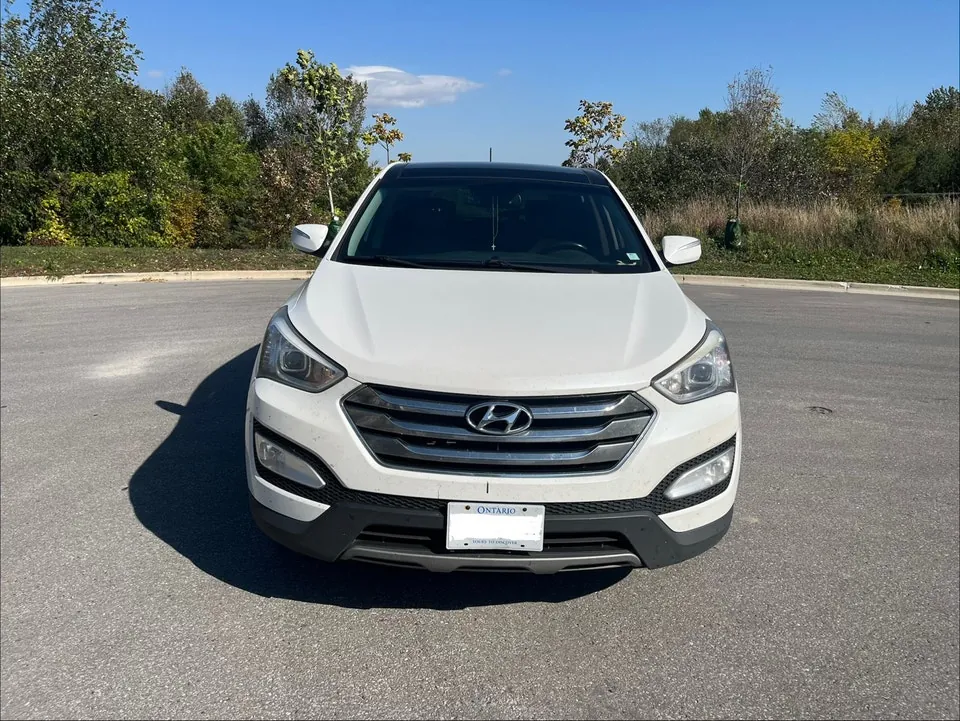 Hyundai Santa Fe 2013 photo 2