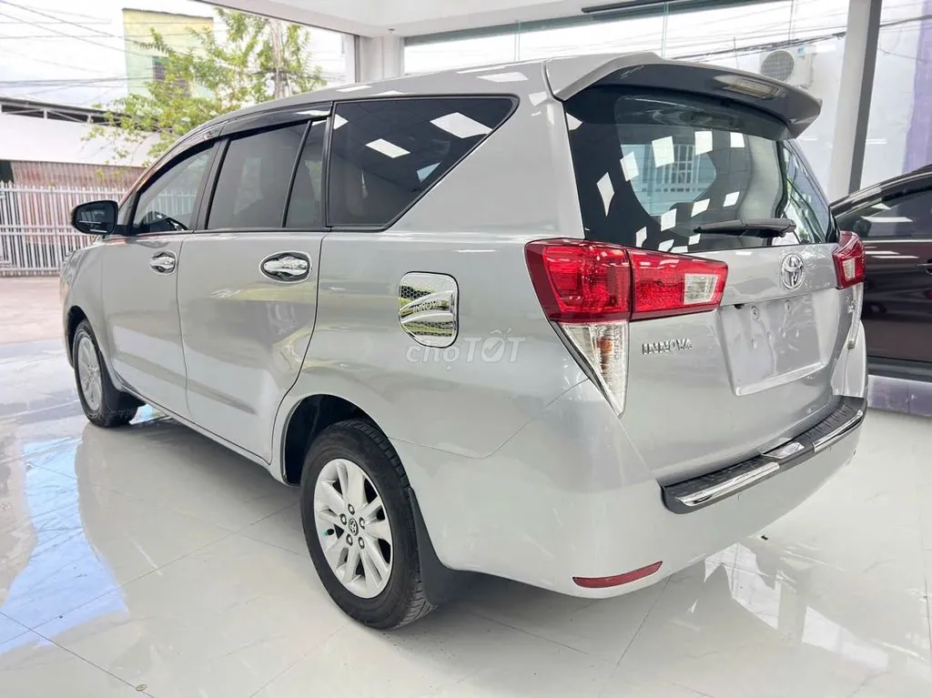 Toyota Innova 2018 photo 4