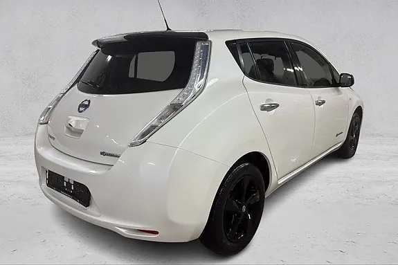 Nissan Leaf 2017 photo 5