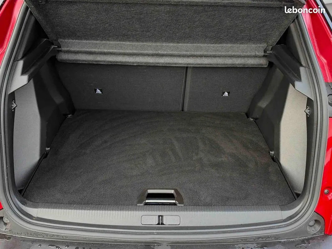 Peugeot 2008 2025 photo 5