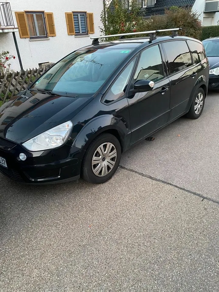 Ford S-Max