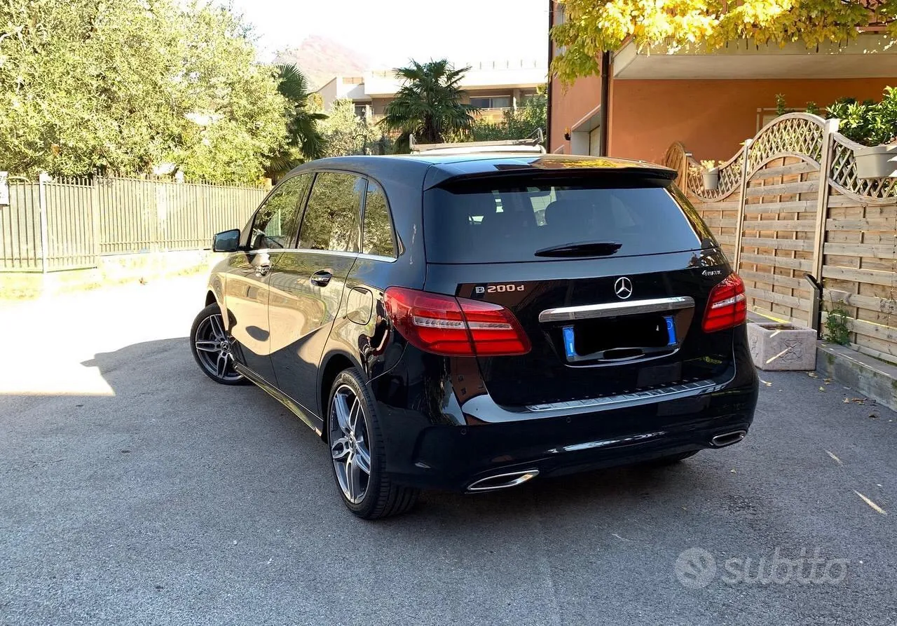 Mercedes-Benz B-Class 2018 photo 3